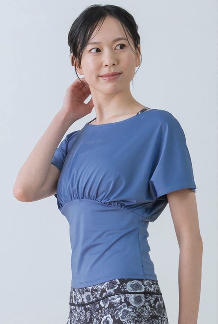 【新品】SACRA ブルー フレンチスリーブ ヨガウェア
