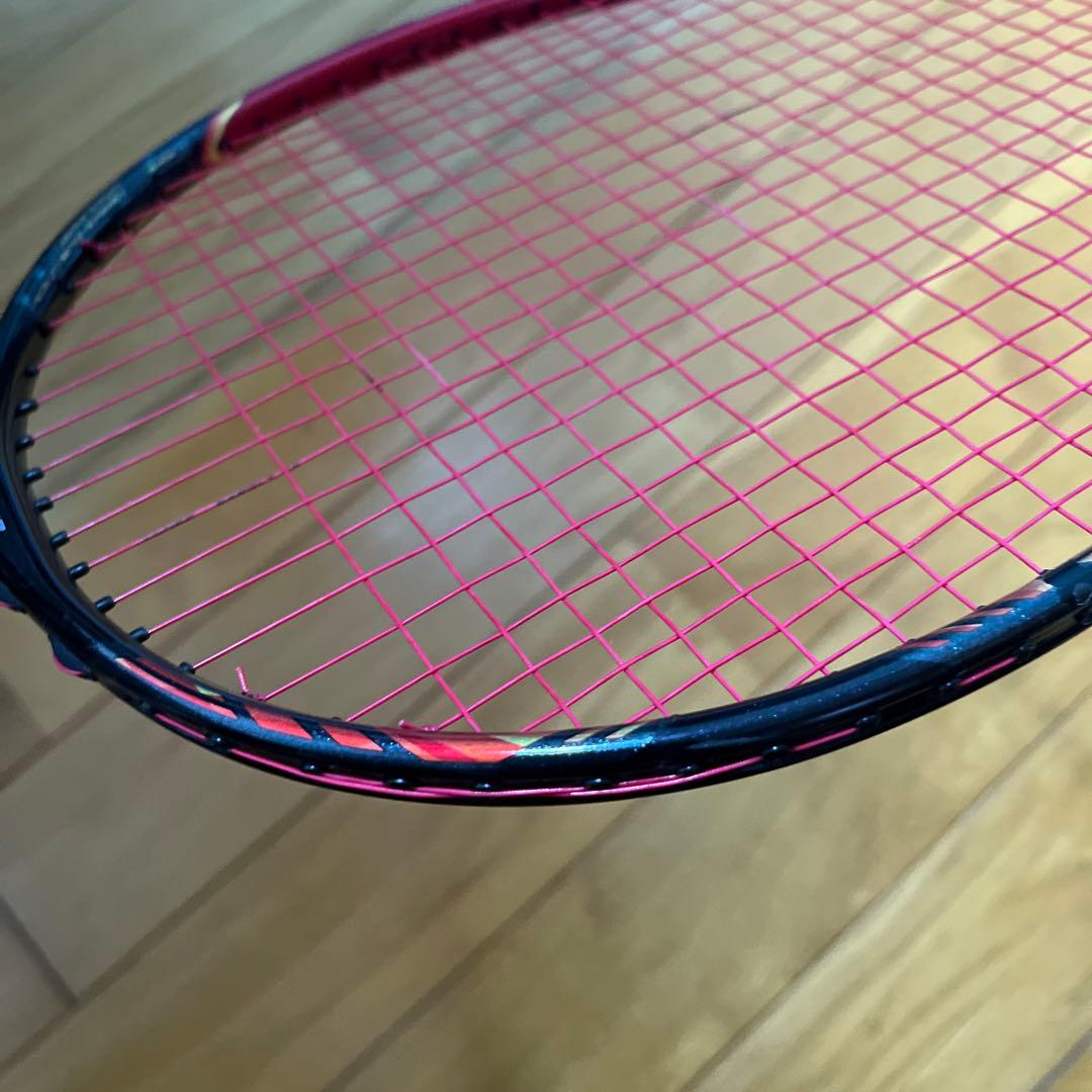 ASTROX 99 PRO アストロクス99プロバドミントンラケット　4UG5