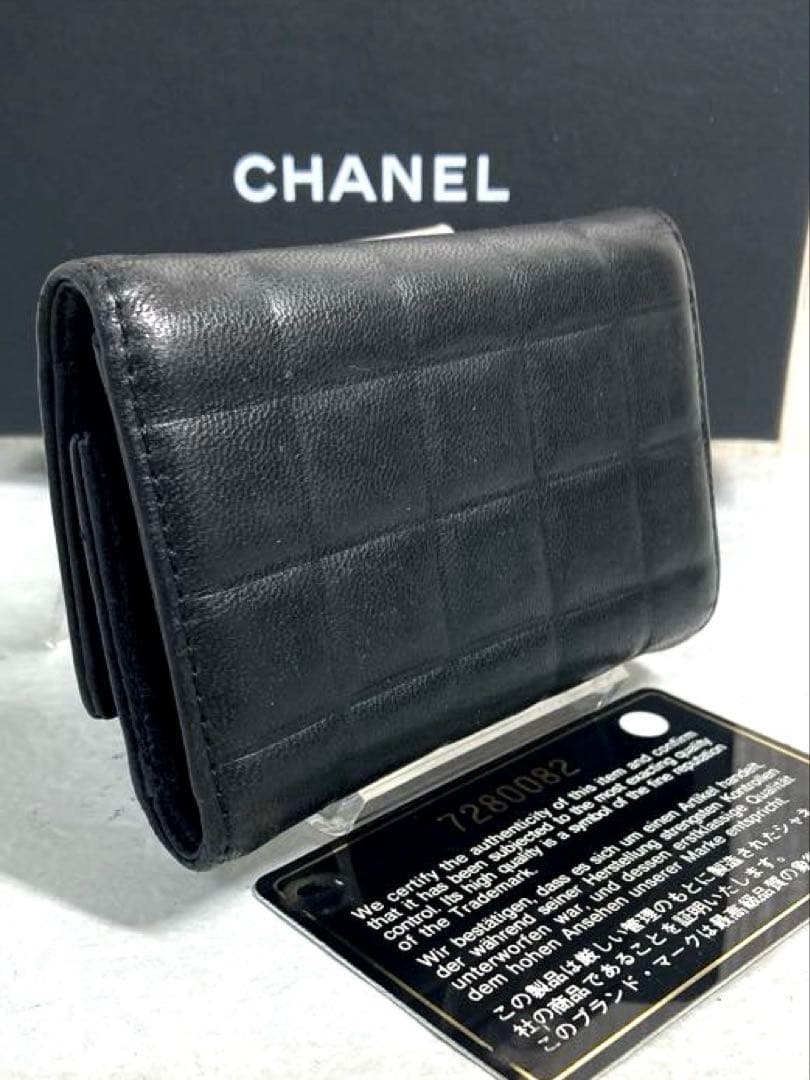 良品　CHANEL シャネル　レザー　チョコバー　6連キーケース　ブラック