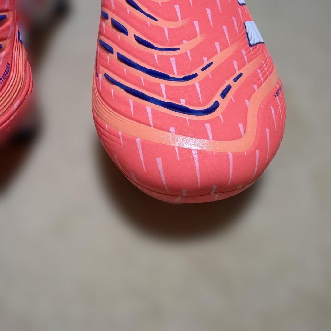新品未使用 アディダスadidas スパイク PREDATOR プレデター SG