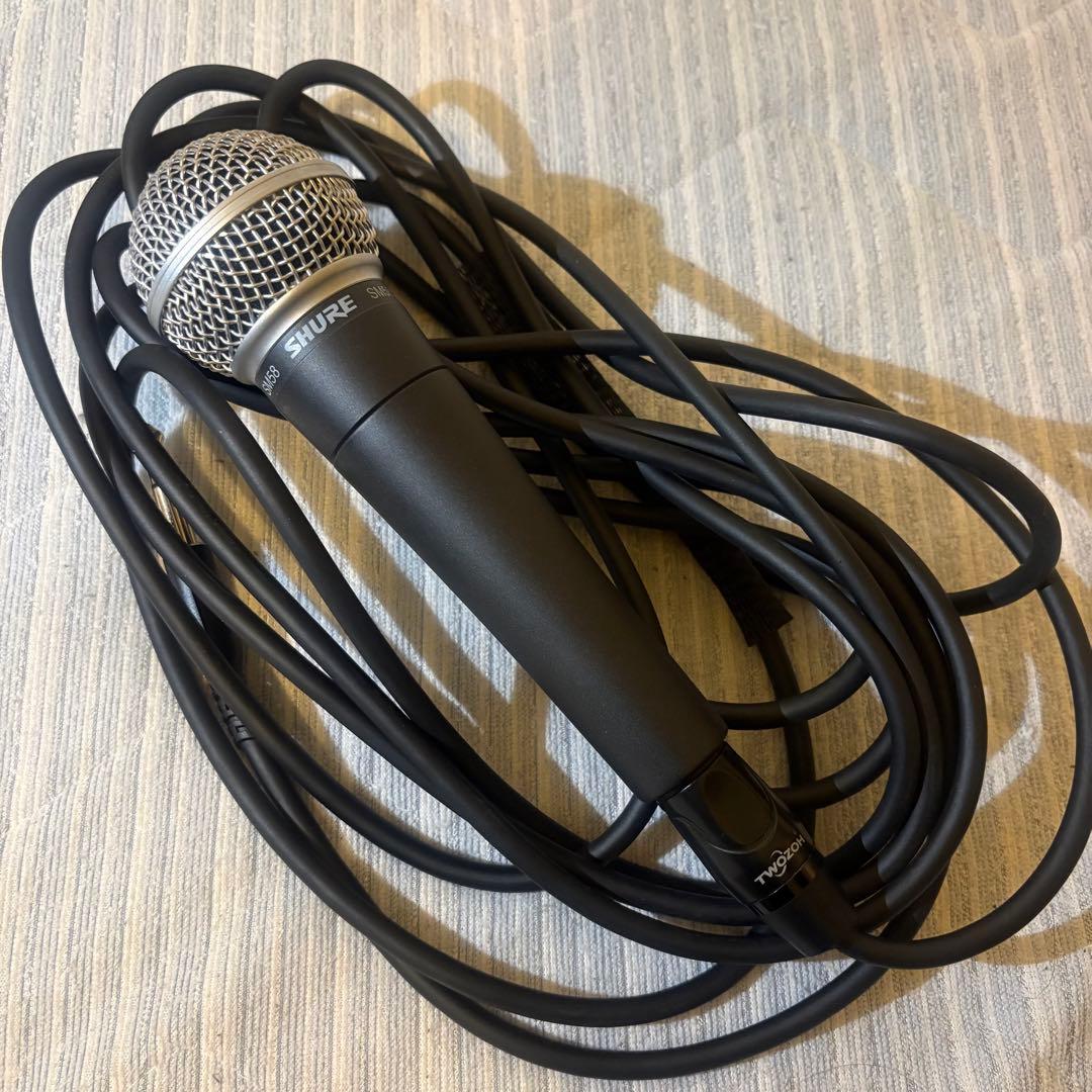 SHURE SM58 未使用保管品 箱付 名機 ボーカルマイク XLRケーブル付