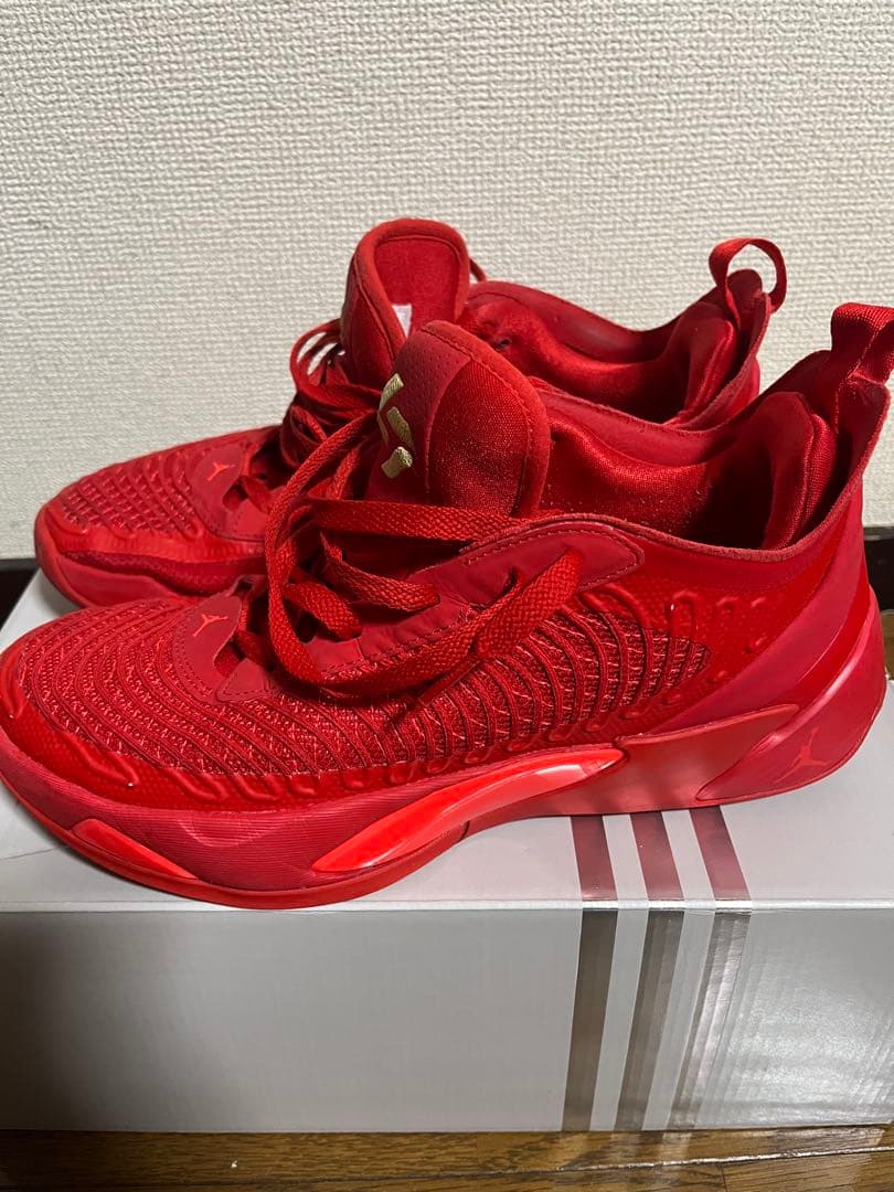 Luka1 ユニバーシティレッド