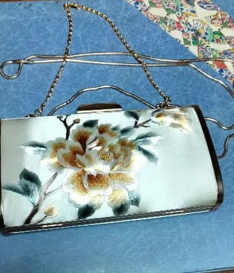 お値下！逸品　牡丹刺繍　和洋兼用　バック、草履セット