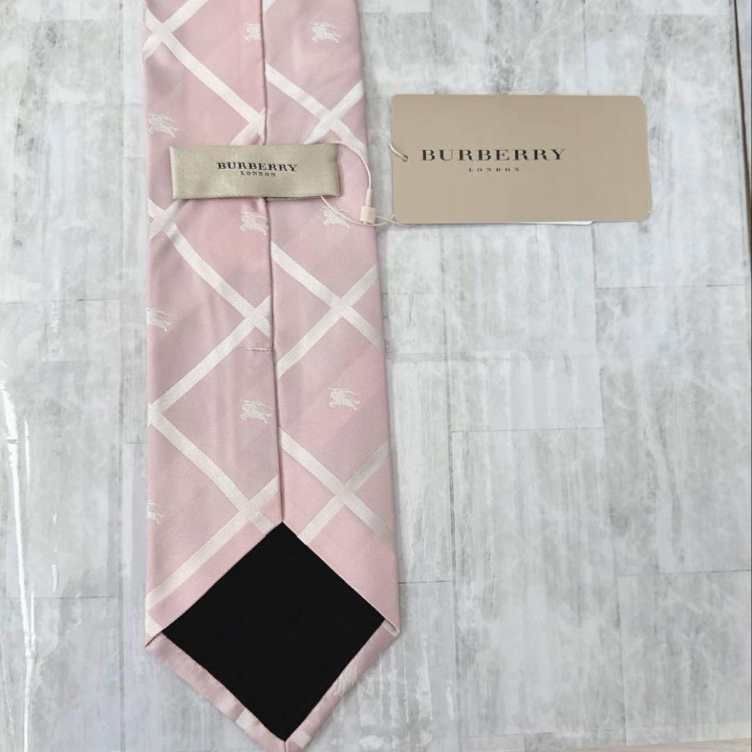 【新品・未使用品】BURBERRY☆ネクタイ☆ピンク