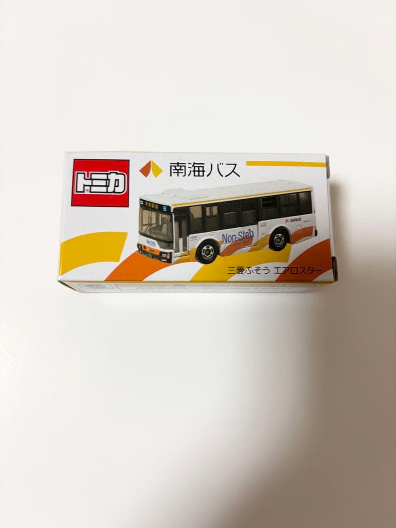 トミカ 4台セット　さくらやまなみバス、南海バス、江ノ電バス、京浜急行バス