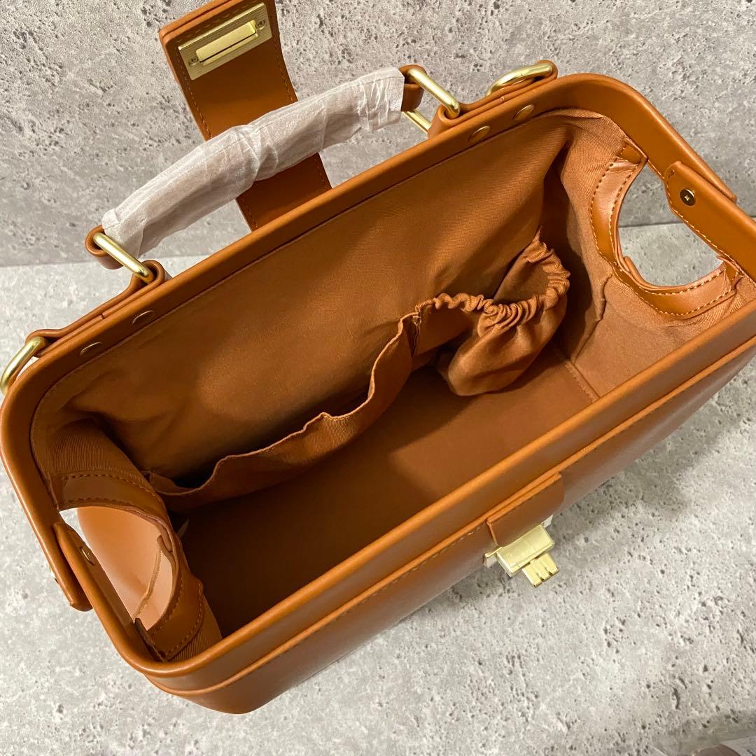 【新品】スターバックス 2WAY レザーカフェバッグ ブラウン