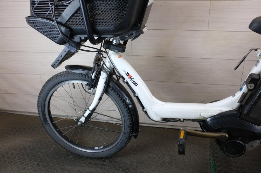 S*t様 電動自転車 ヤマハPAS KISS　20インチ　3段　8.7Ah充電器