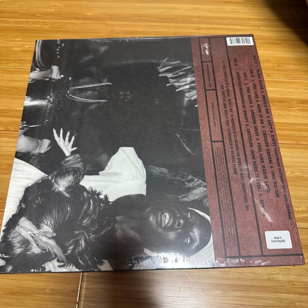 Voodoo【UNIVERSAL 限定盤【Zeotrope盤】