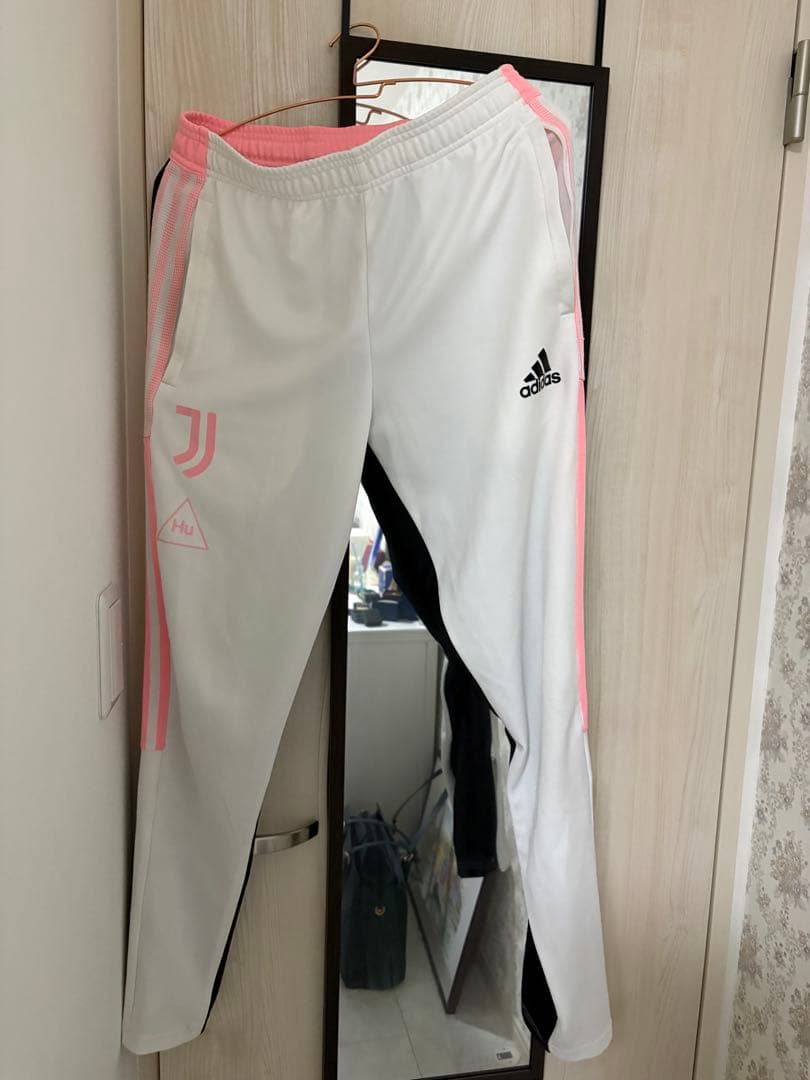 adidas Juventus コラボ ジャージ ホワイト ピンク
