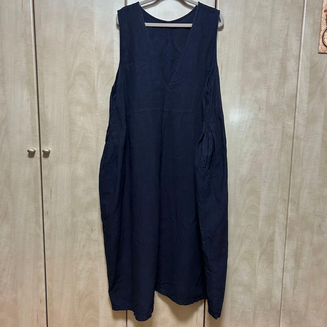 nest Robe ブラックリネンバックVネックノースリーブワンピース