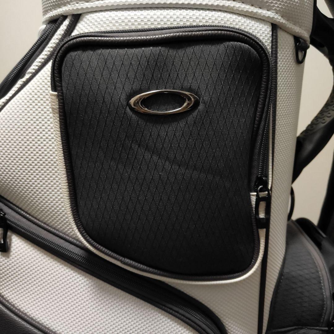 ゴルフバッグ・キャディバッグ OAKLEY SKULL GOLF BAG 15.0