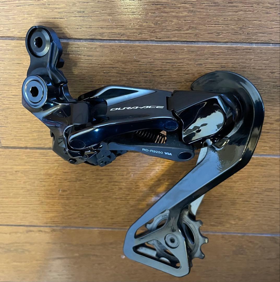 リ*ん様 Shimano DURA-ACE RD-R9250 充電ケーブル付き