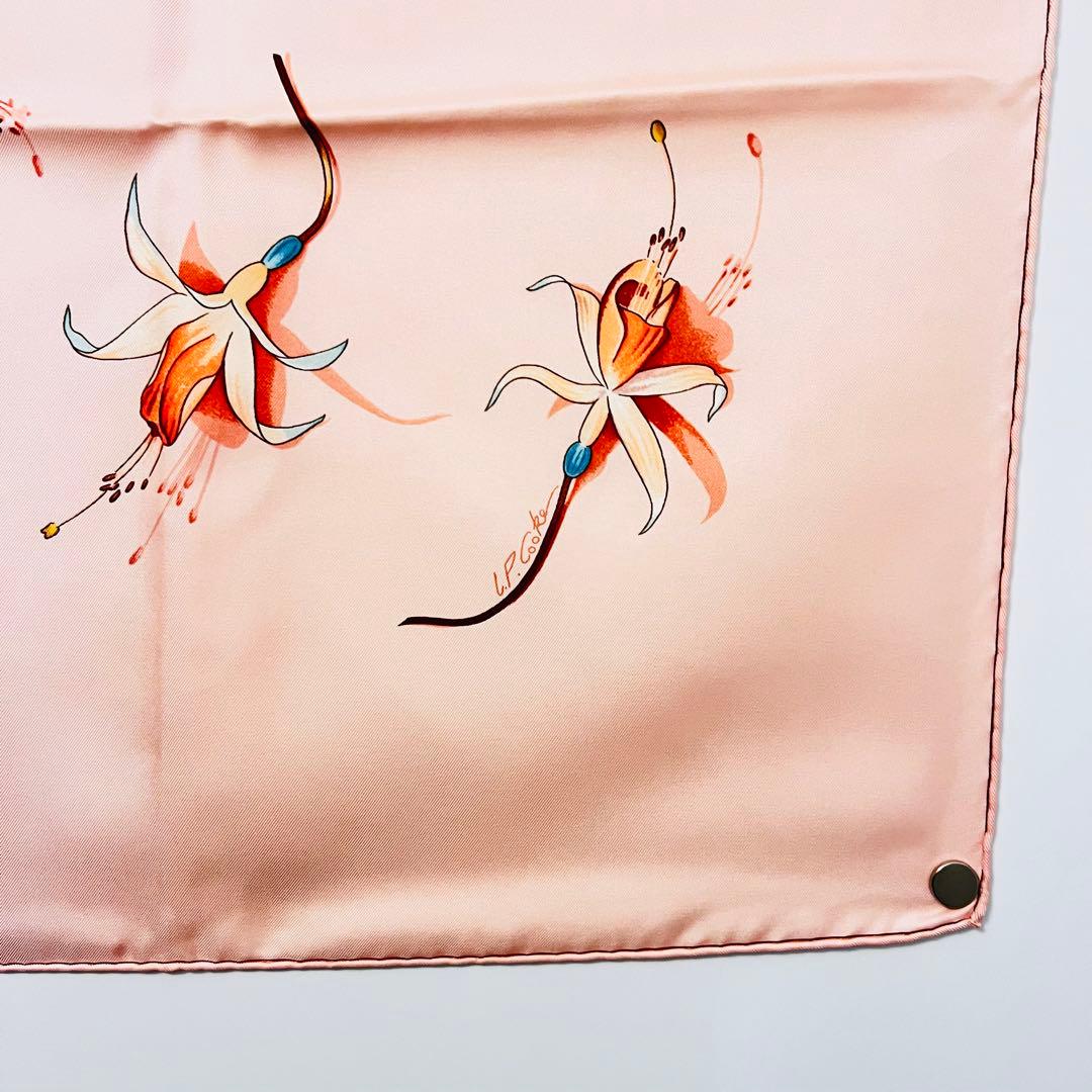 美品✨　エルメス　フクシャの花 シルクスカーフ　カレ90 ピンク