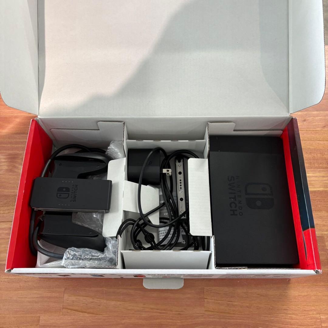 Nintendo Switch 本体 ネオンブルー/ネオンレッド C101