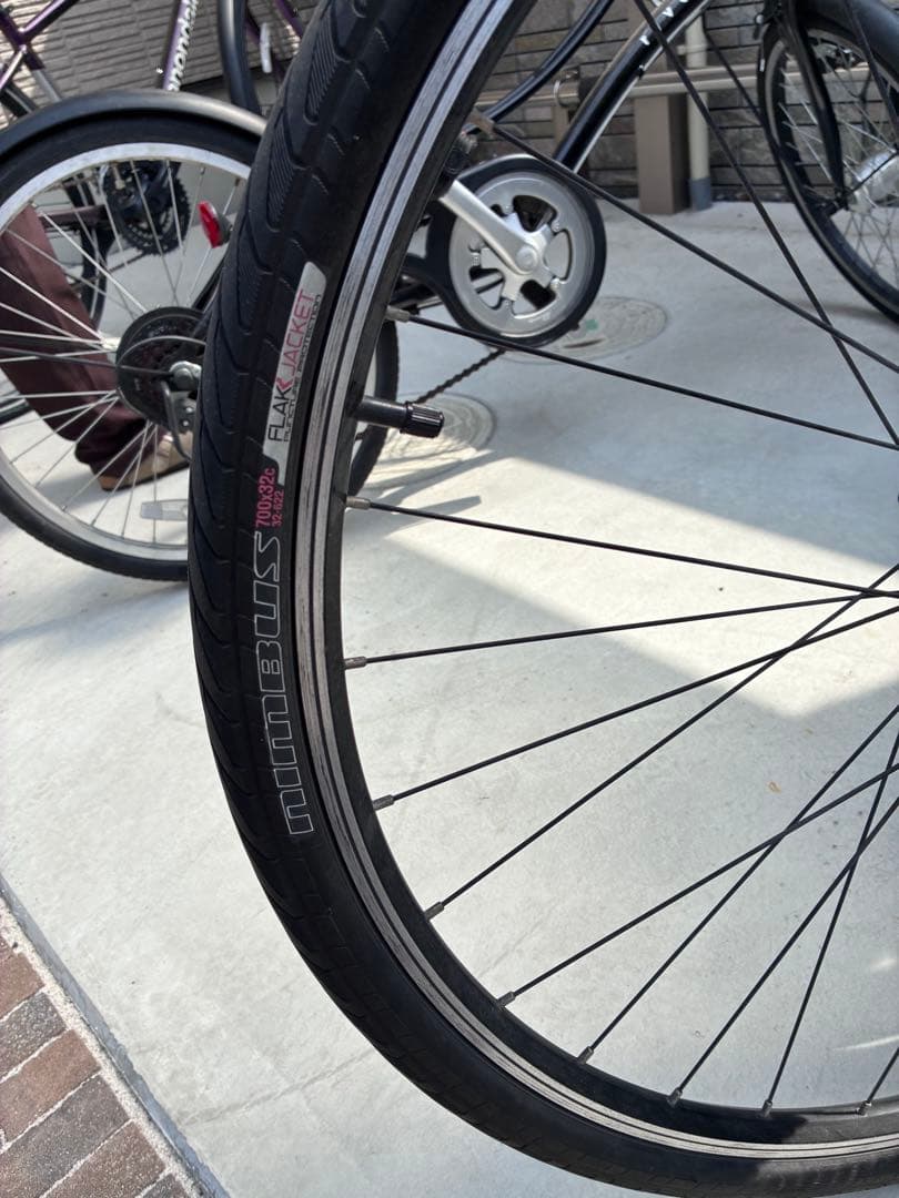 スペシャライズドSIRRUS SPORT クロスバイク　SPECIALIZED