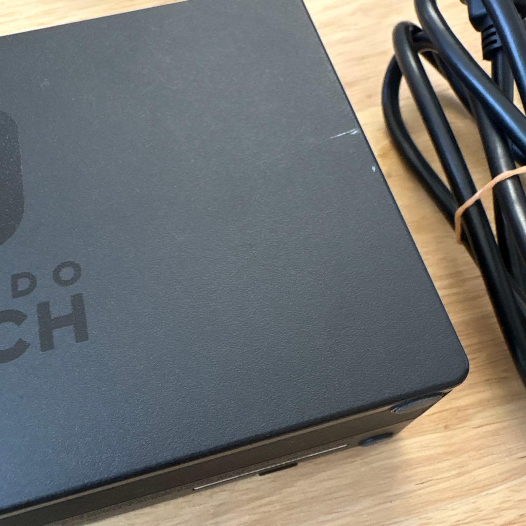 ニンテンドー スイッチ Switch 本体 任天堂 付属品完備 箱あり 付属品