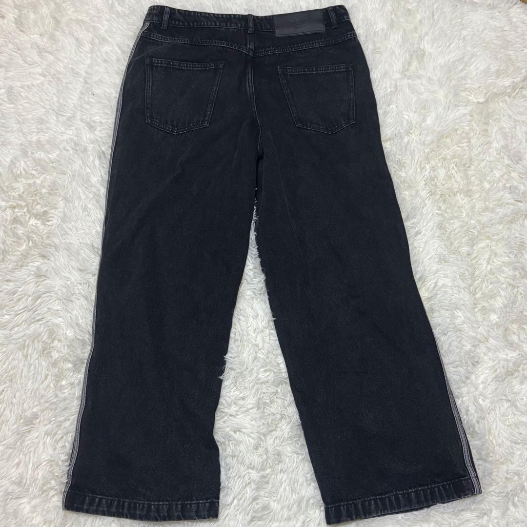adidas アディカラー デニム スリーストライプス トラックパンツ　3030