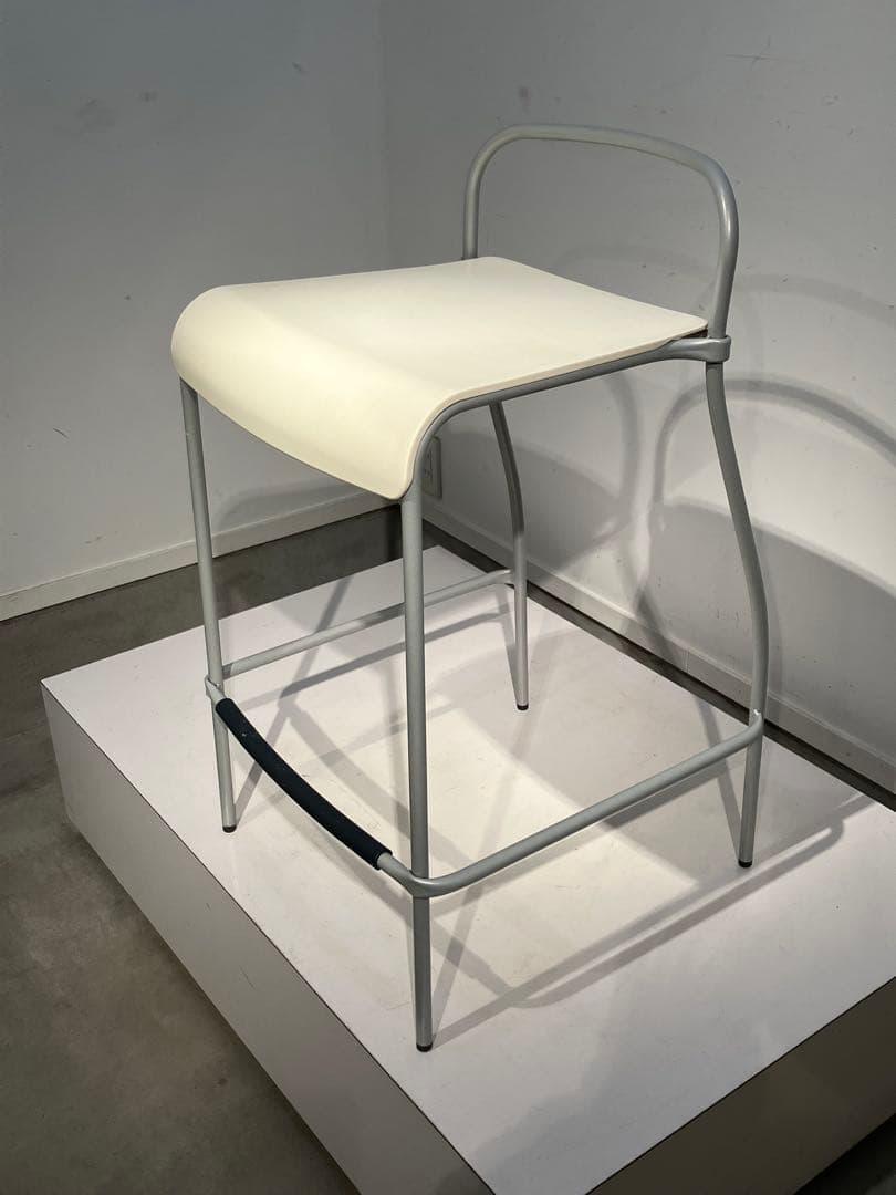 ②マジス　ハイスツール、美品カルテル、アルテミデ、カッシーナ、アクタス、コンラン