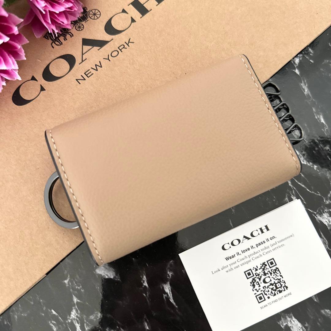 新品 COACH コーチ キーケース ベージュ メンズ レディース
