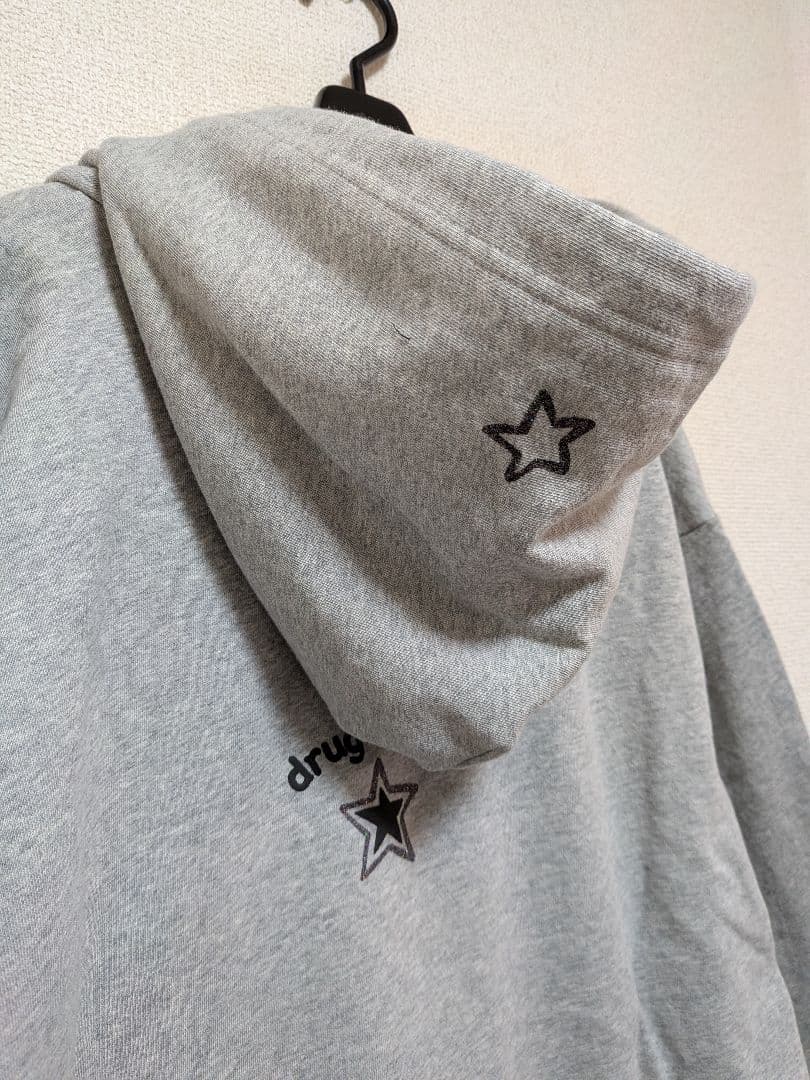 【drug store's 】新品未使用 グレー パーカー Fサイズゆったりめ