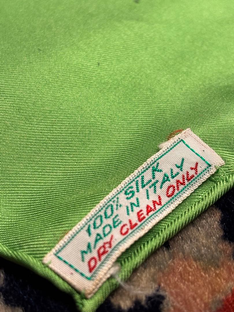 GUCCI オールドグッチ　スカーフ　ヴィンテージ品　激レア　希少