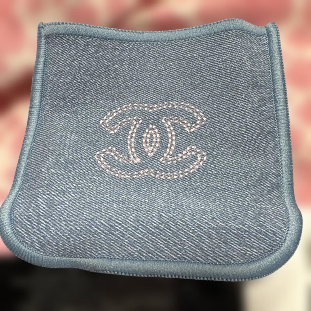 CHANEL レ キャトル オンブル 19 デニム ドリーム シャネル