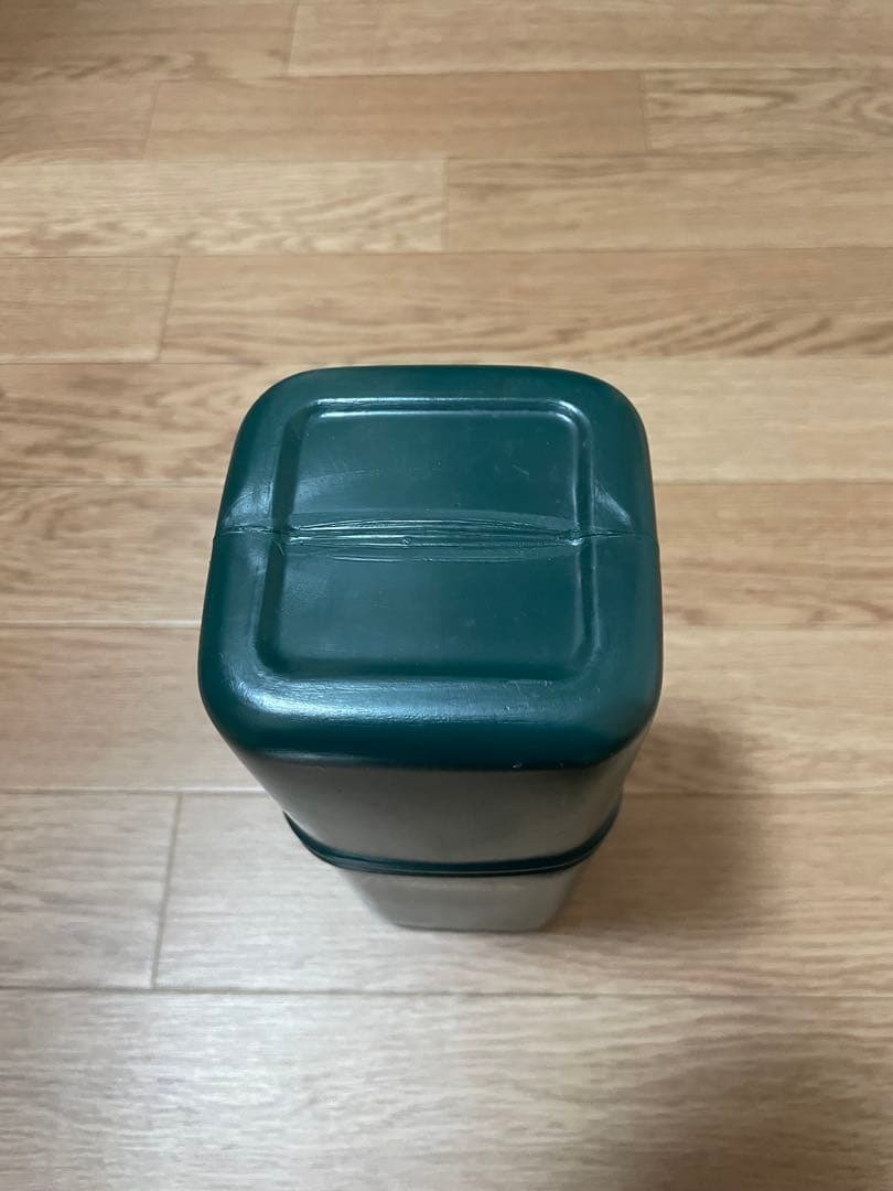コールマン　メラミンテーブルウェア＋カトラリーセット
