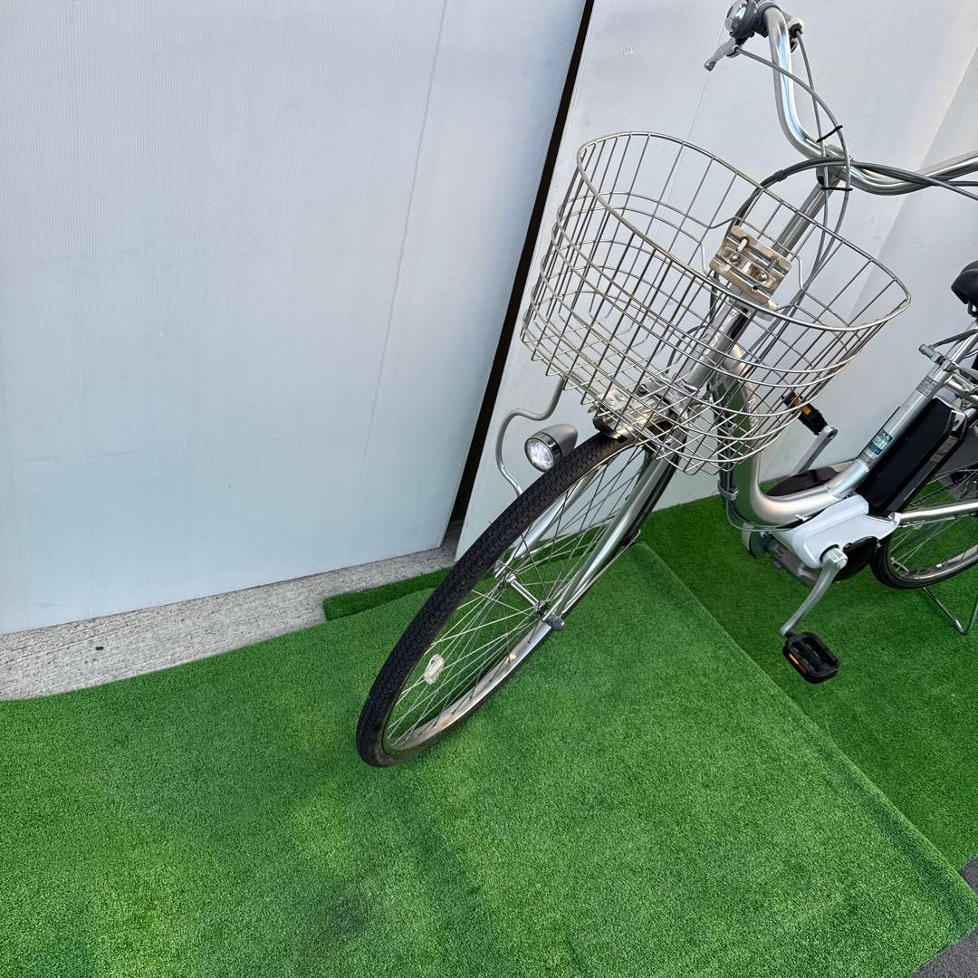 ブリヂストン電動アシスト自転車26インチ 8.9Ah シルバー