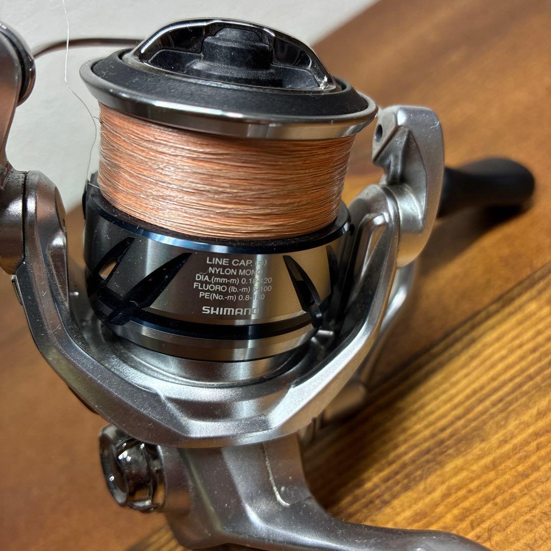 SHIMANO フィッシングリール