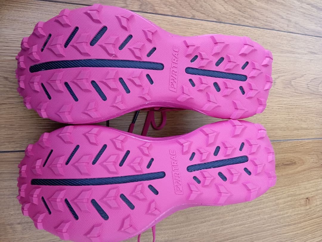 （未使用）Saucony エンドルフィンエッジ 26.0cm