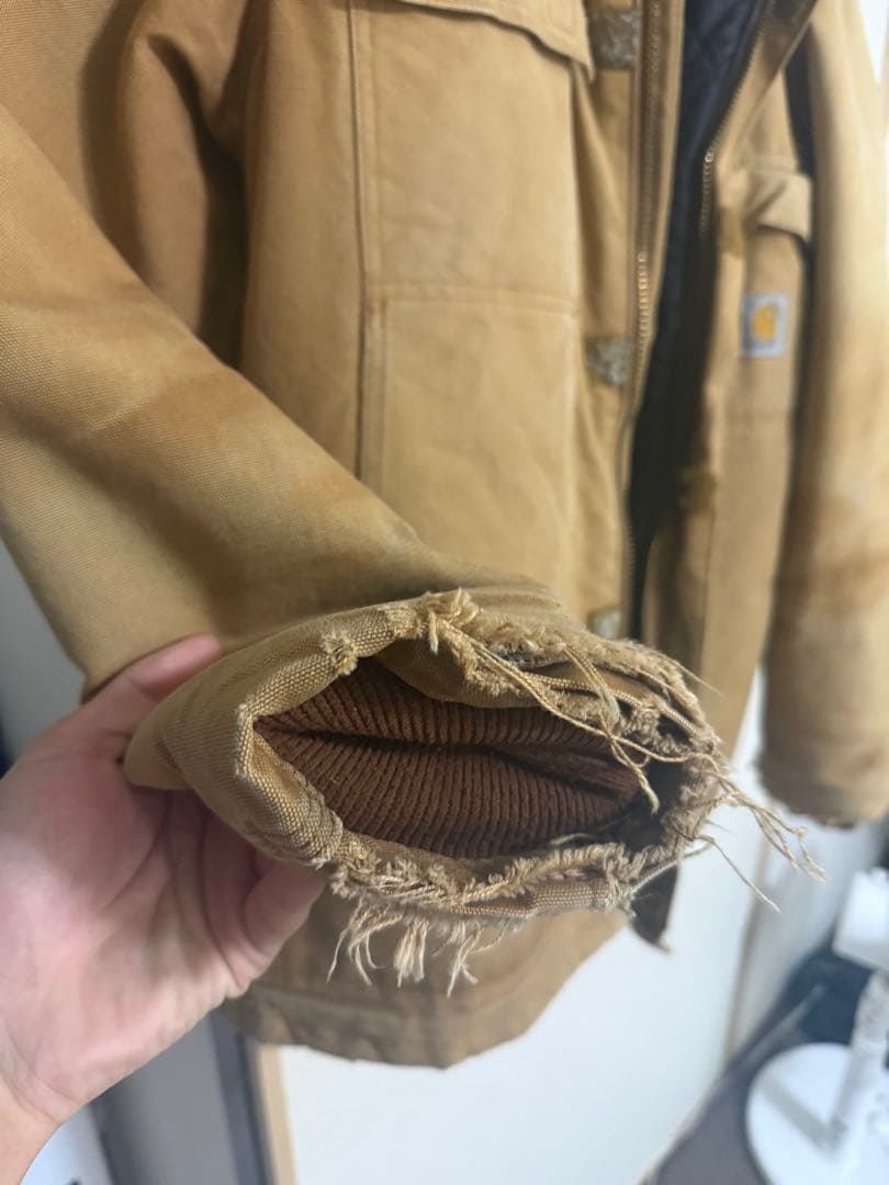 Carhartt ベージュジャケット