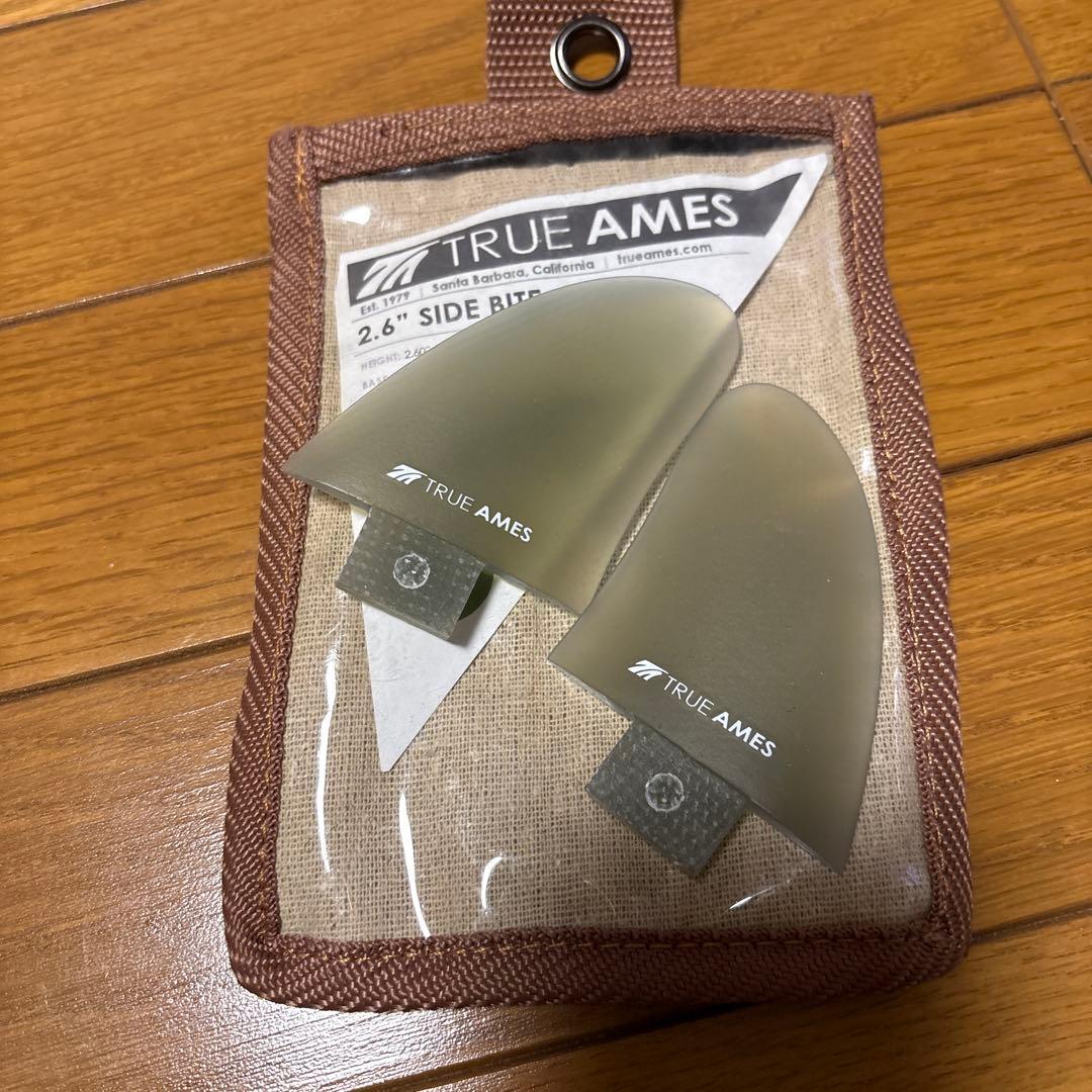 TRUE AMES Side Bite 2.6インチ 未使用品