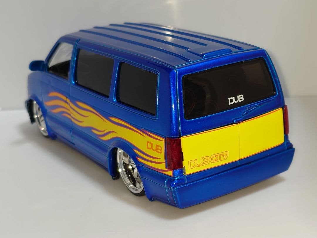 Jada アストロバン ミニカー 1/24 ブルー