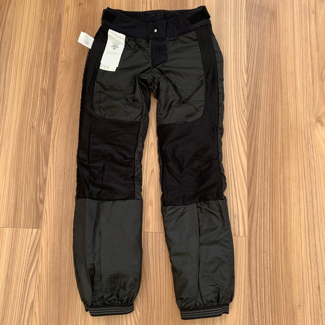 DESCENTE スキーウェア　ブラック Ｓサイズ　スノーボードウェア