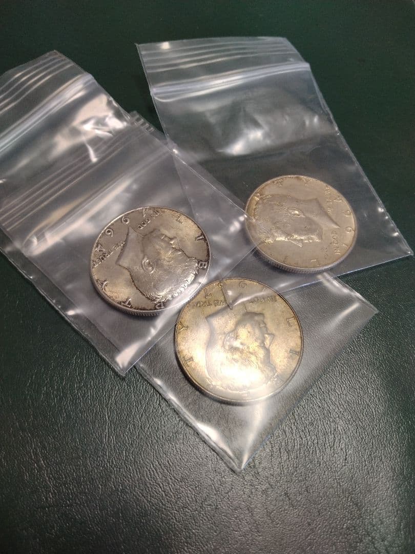 ケネディ50セント銀貨1964年2枚1967年　計3枚組!!