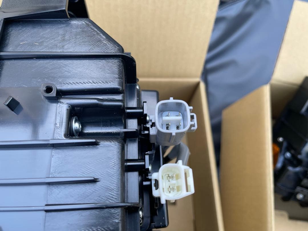 KOITO 小糸製作所 LEDテールランプ2連タイプ