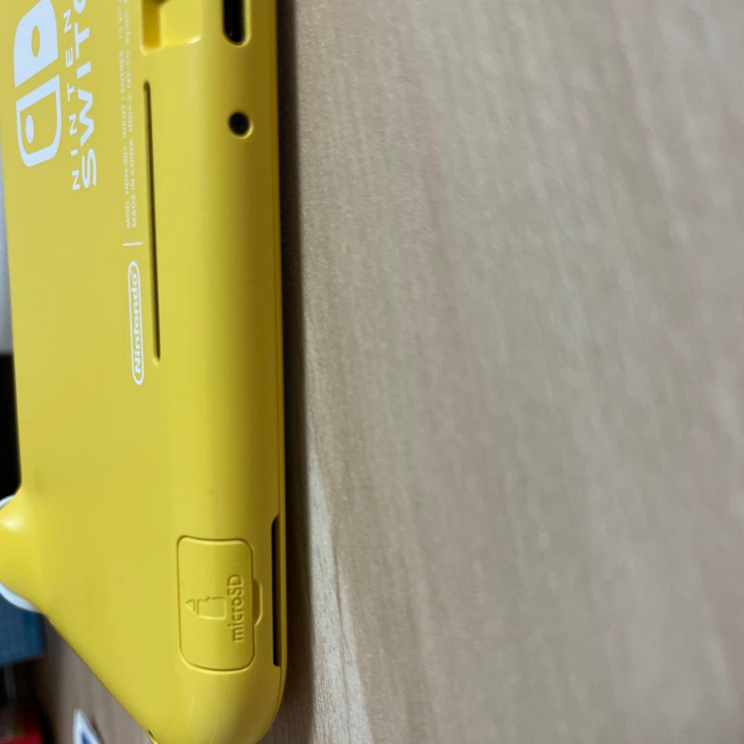 Nintendo switch Lite イエロー　本体のみ