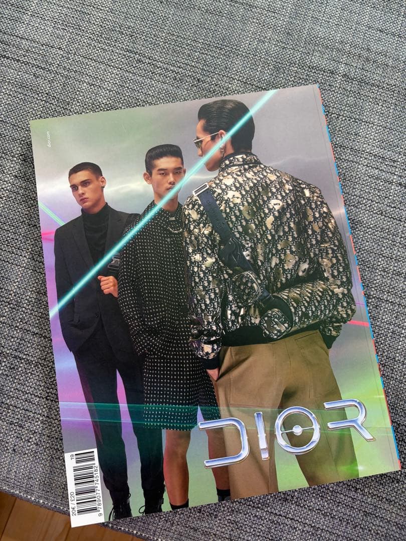 アート・デザイン・音楽 A MAGAZINE #19 Kim Jones