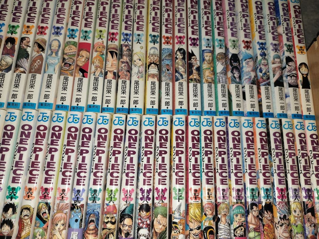 ワンピース 全巻セット1〜111巻　他関連本多数