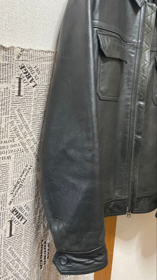 x*v様 BANANA REPUBLIC ラムレザー アクションプリーツ　ダブル