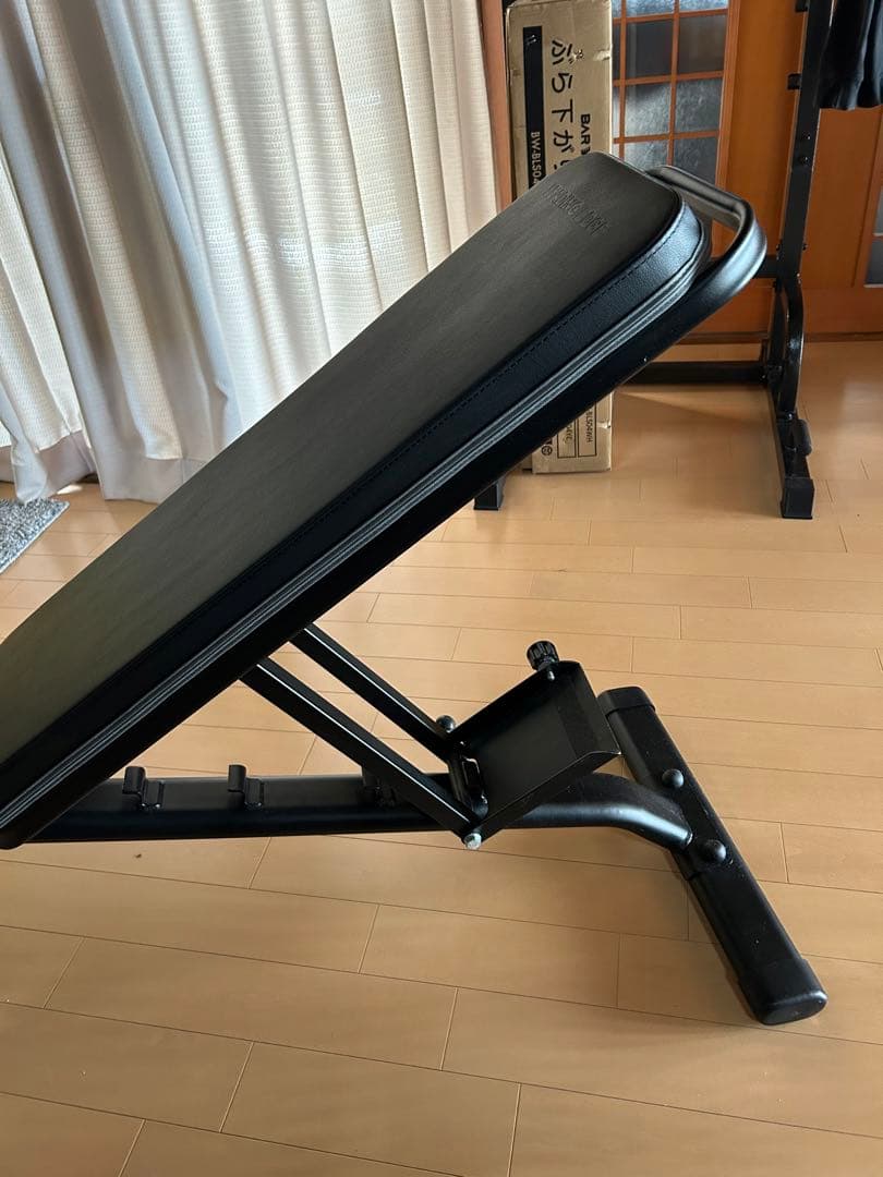 LEADING EDGE トレーニングベンチ LE-B80