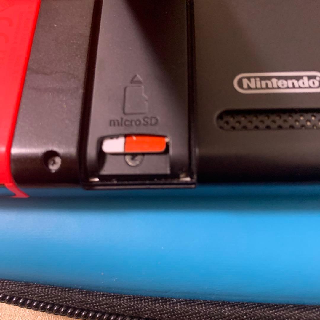 ニンテンドースイッチ本体　Nintendo Switch SDカードなどフル