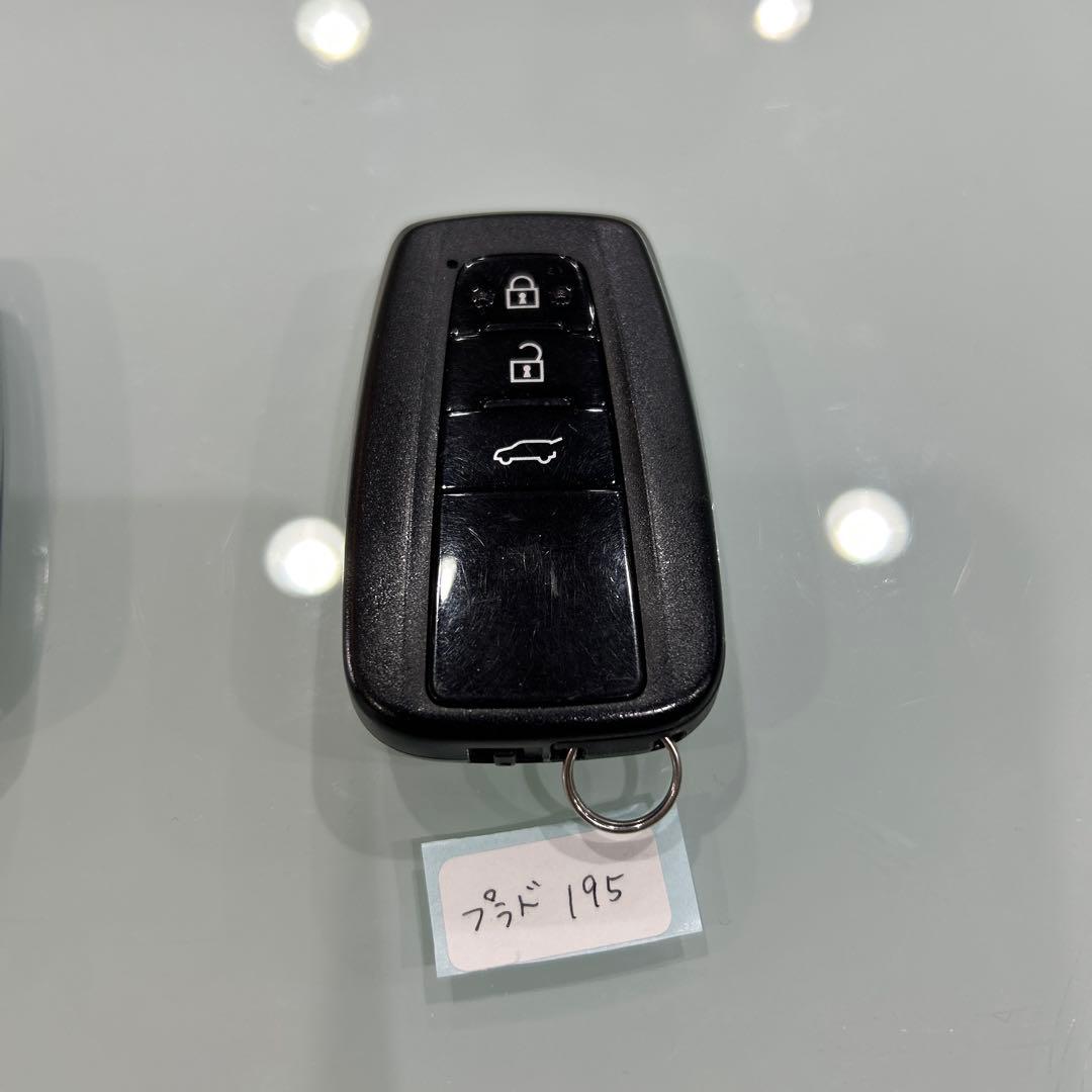 トヨタ純正スマートキー プラド193〜195