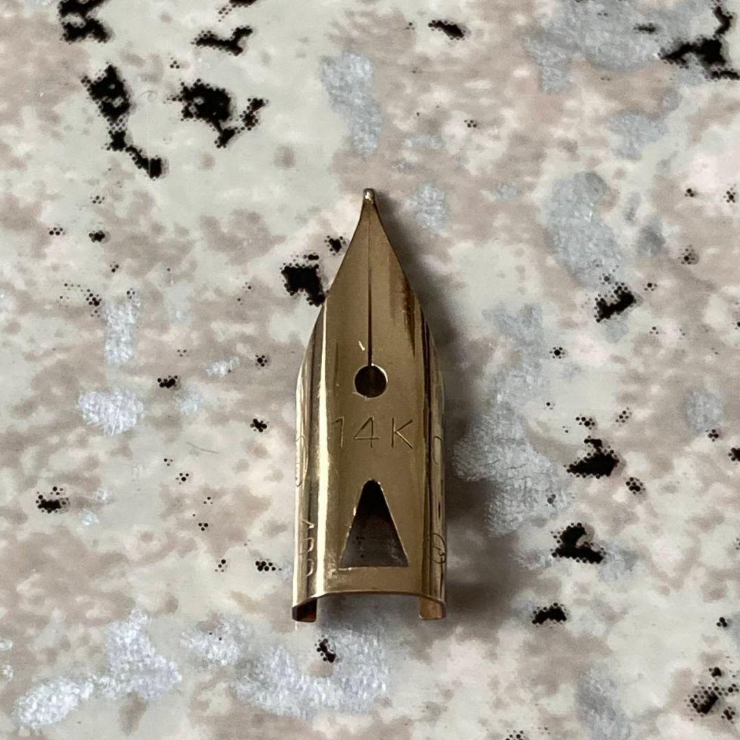 #002 オーバーホール済み 万年筆 SAILOR セーラー ショート 14k