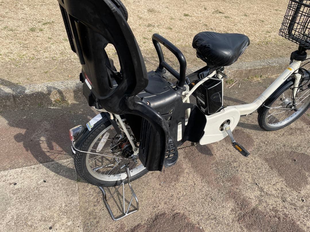電動アシスト自転車 チャイルドシート付き ホワイト　ギュットMINI DX