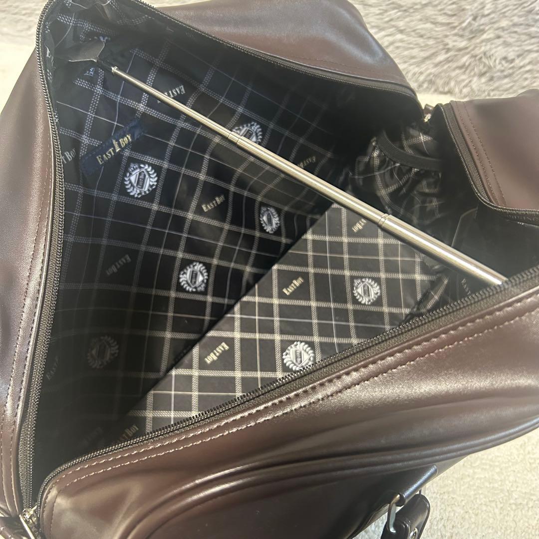EASTBOY イーストボーイ　スクールバッグ　チャーム付き　ブラウン　茶色