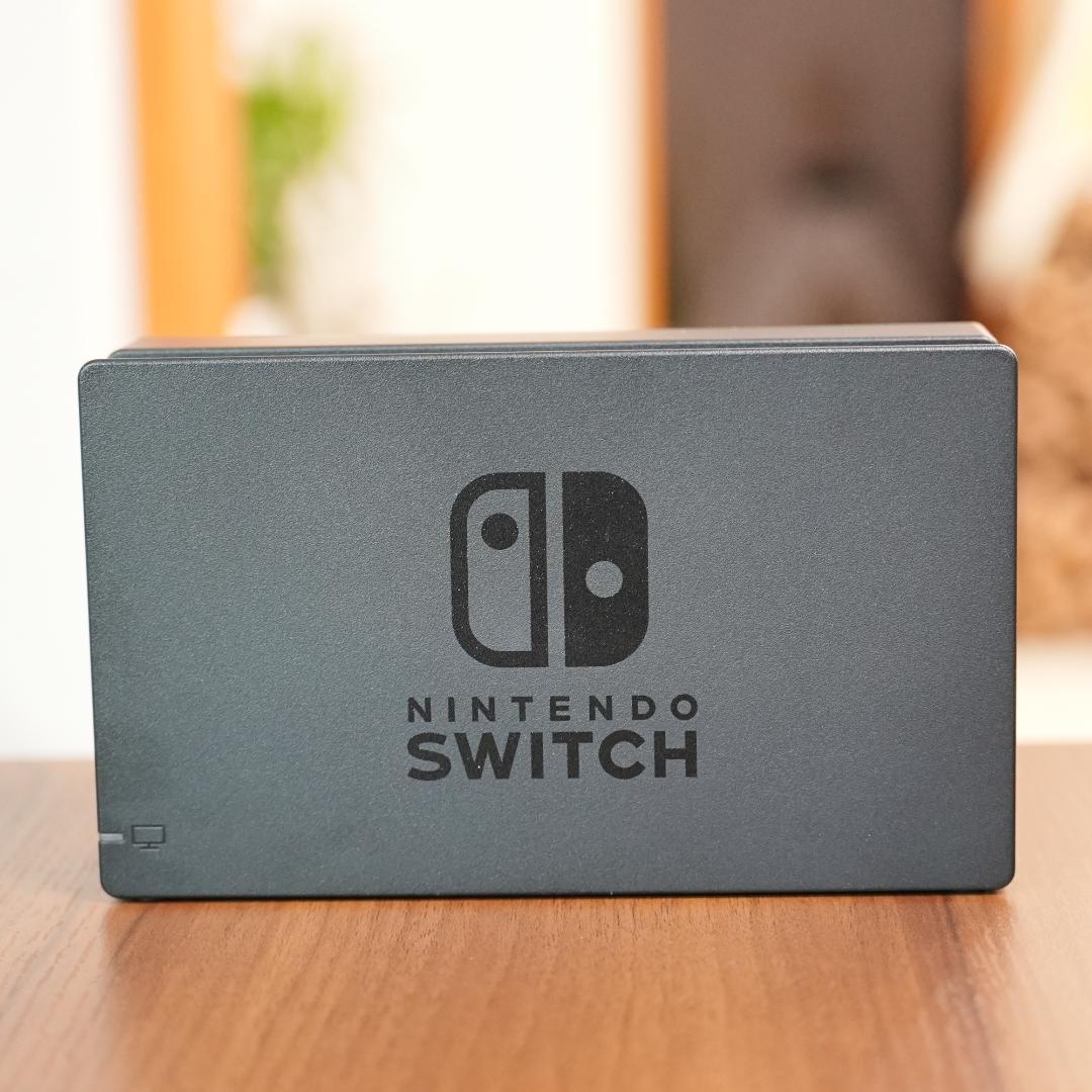 Nintendo Switch 本体 JOY-CON ネオンブルー/ネオンレッド