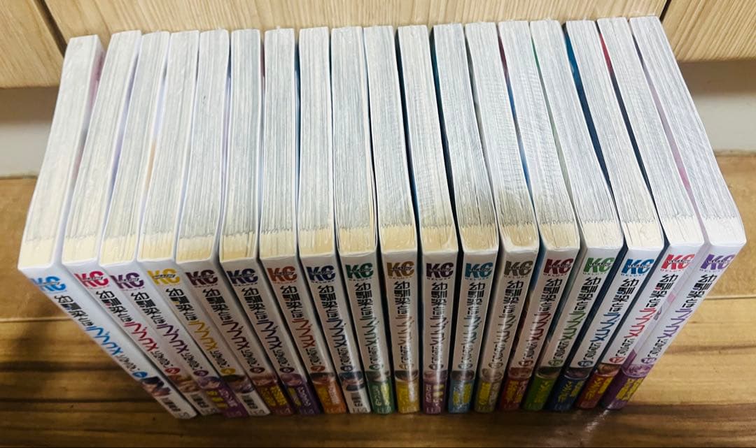 【新品・シュリンク付き】幼馴染とはラブコメにならない　1〜18巻　セット