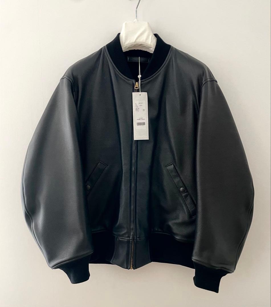 新品タグ付 COMOLI 25ss カーフスキンジップブルゾン 1