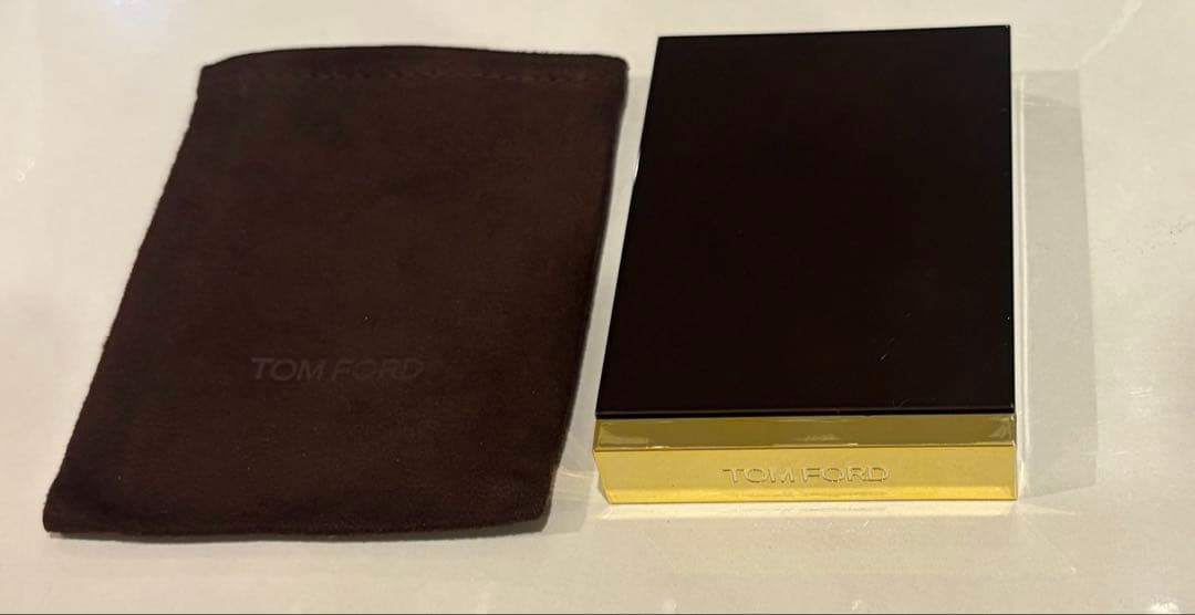 TOM FORD トムフォード アイカラークォード 27A ヴァージンオーキッド